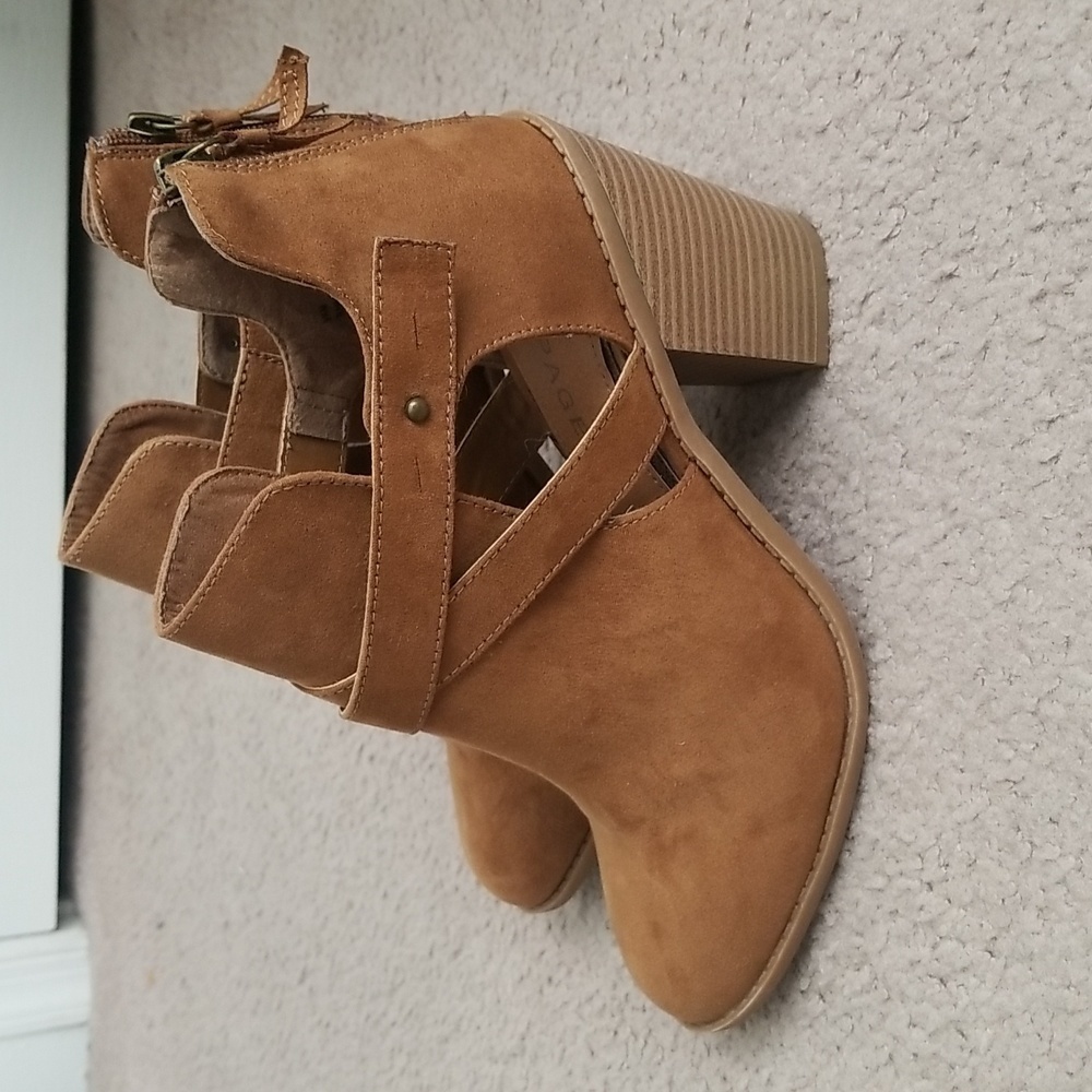 Rampage Women's Heels - Picture 8 of 12